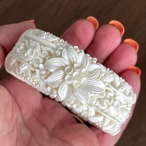 Vintage Celluloid Bracelet Bangle Floral Molded Carved Off White Clamp SMALL